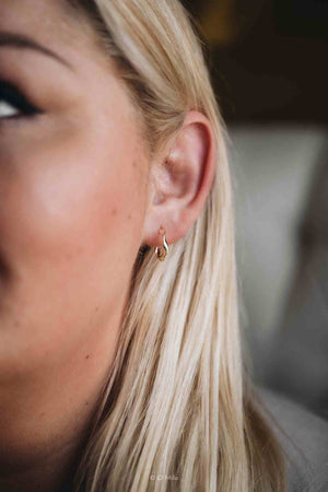 O'Milo Twisted gold hoops, Bruna