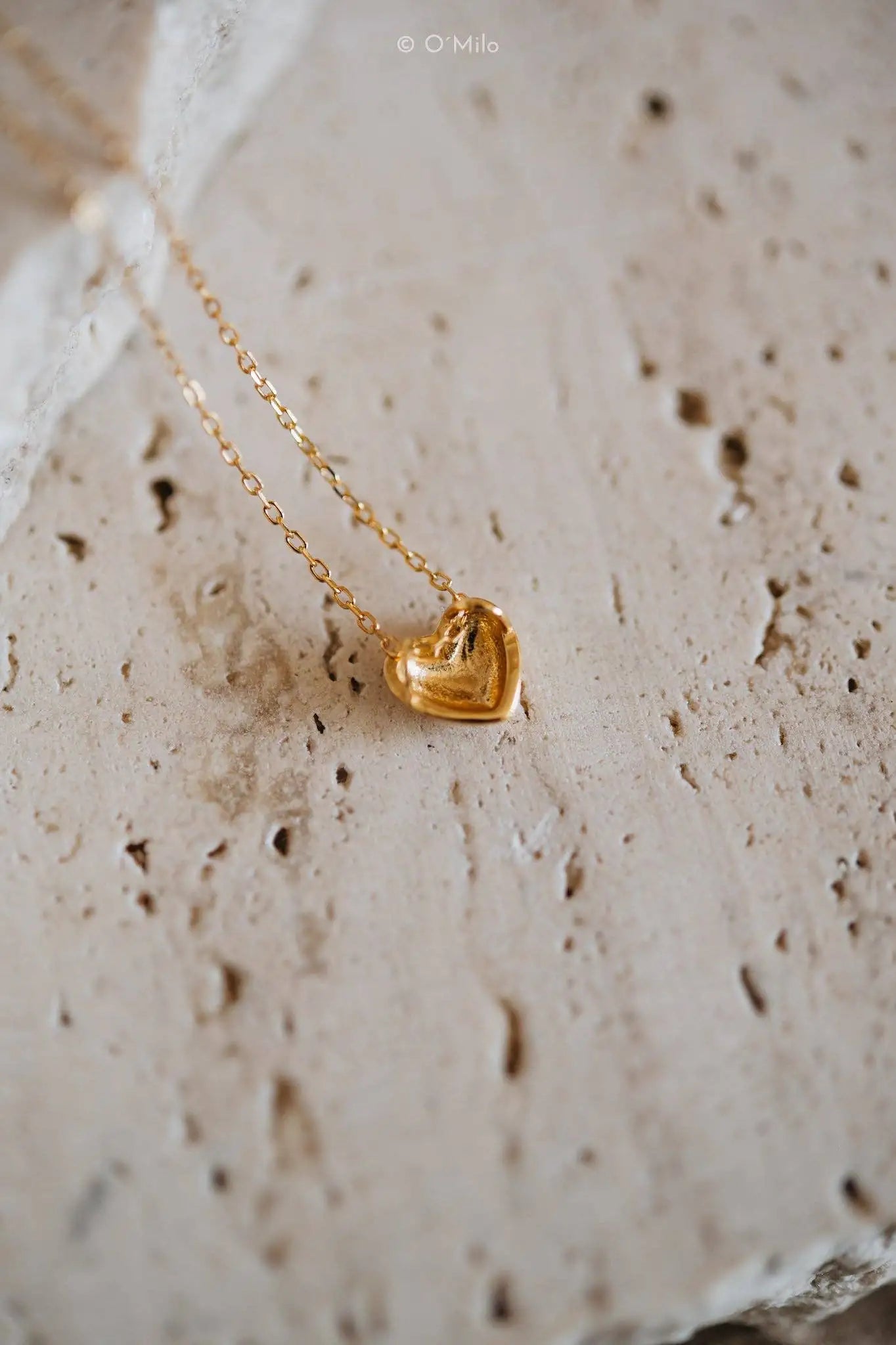 a10907-ad.myshopify.com AMIE Heartbeat necklace