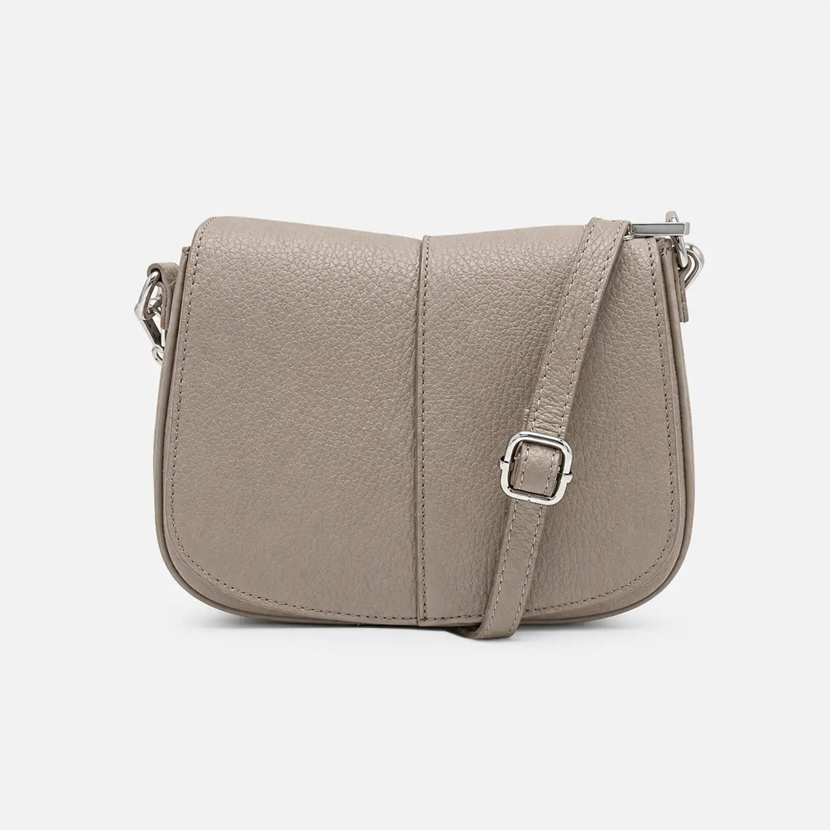Elegant taupe Italian-style shoulder bag featuring a refined design for sophisticated everyday styling