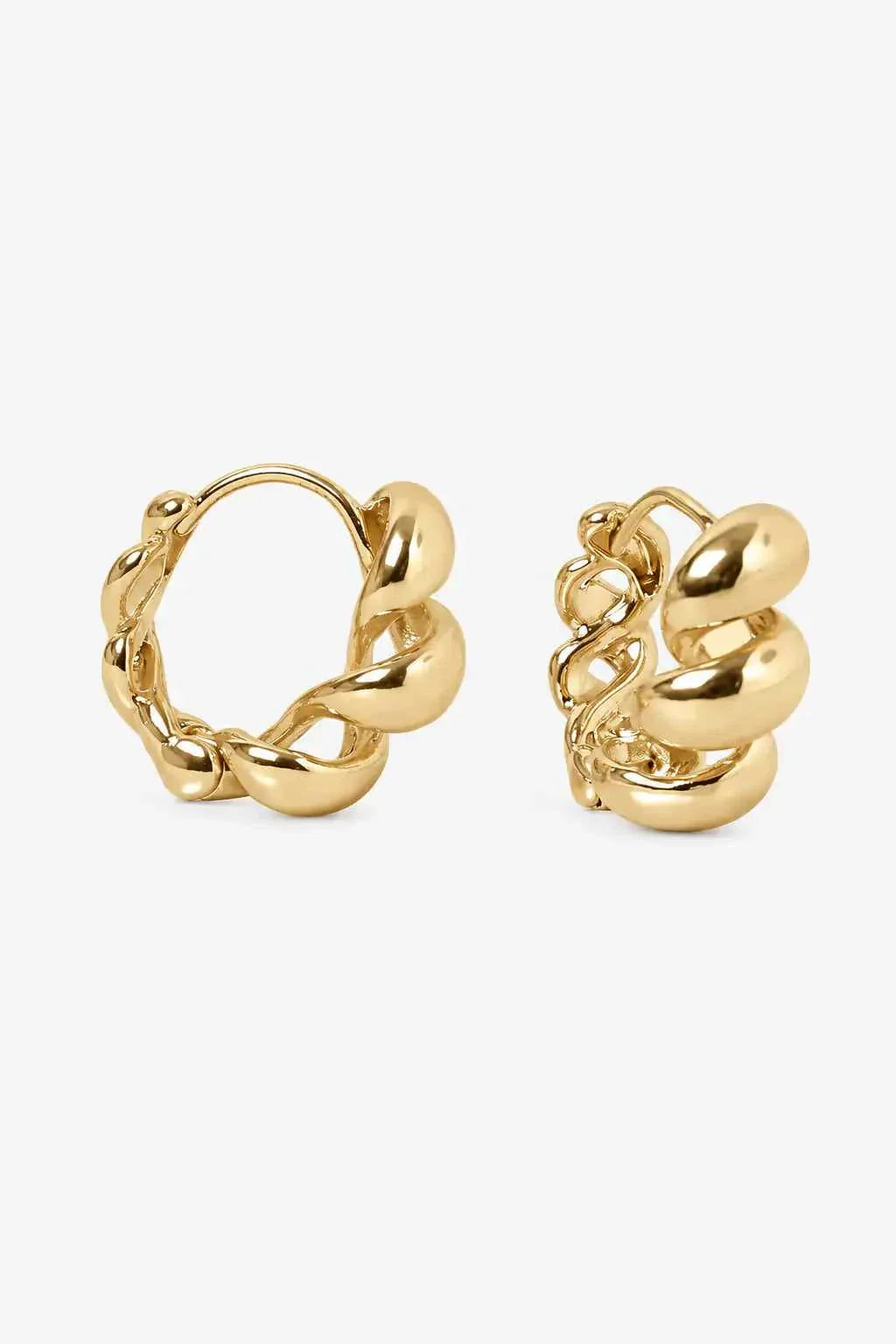Isel oorbellen elegante sculpturale statement earrings in modern luxury style