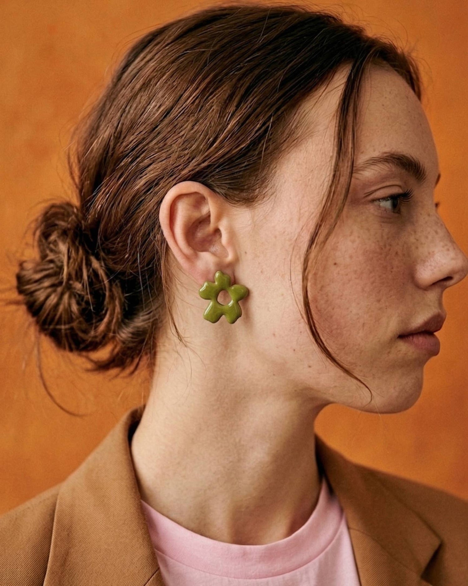Lightweight olive green flower earrings crafted from polymer clay, offering an elegant and effortless everyday accessory
