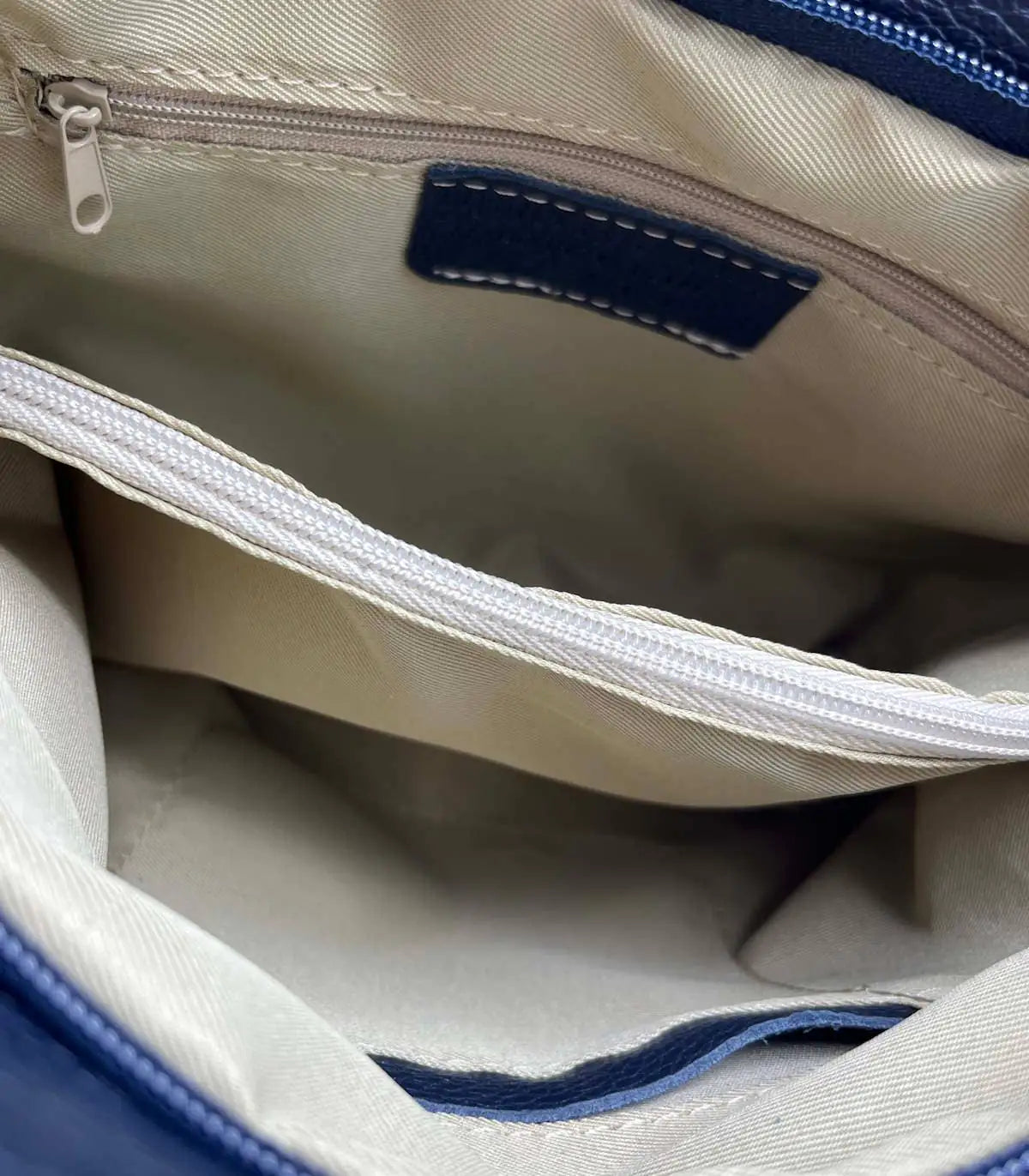 a10907-ad.myshopify.com Milan Chic Shoulder Tote