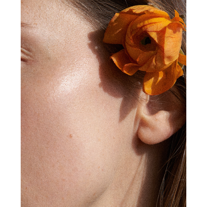 =Natural facial cleansing mousse for removing everyday impurities while helping skin look fresh and radiant