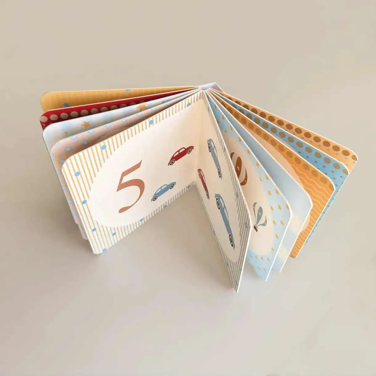 Children’s book teaching learning to count to 10 with playful, visual illustrations