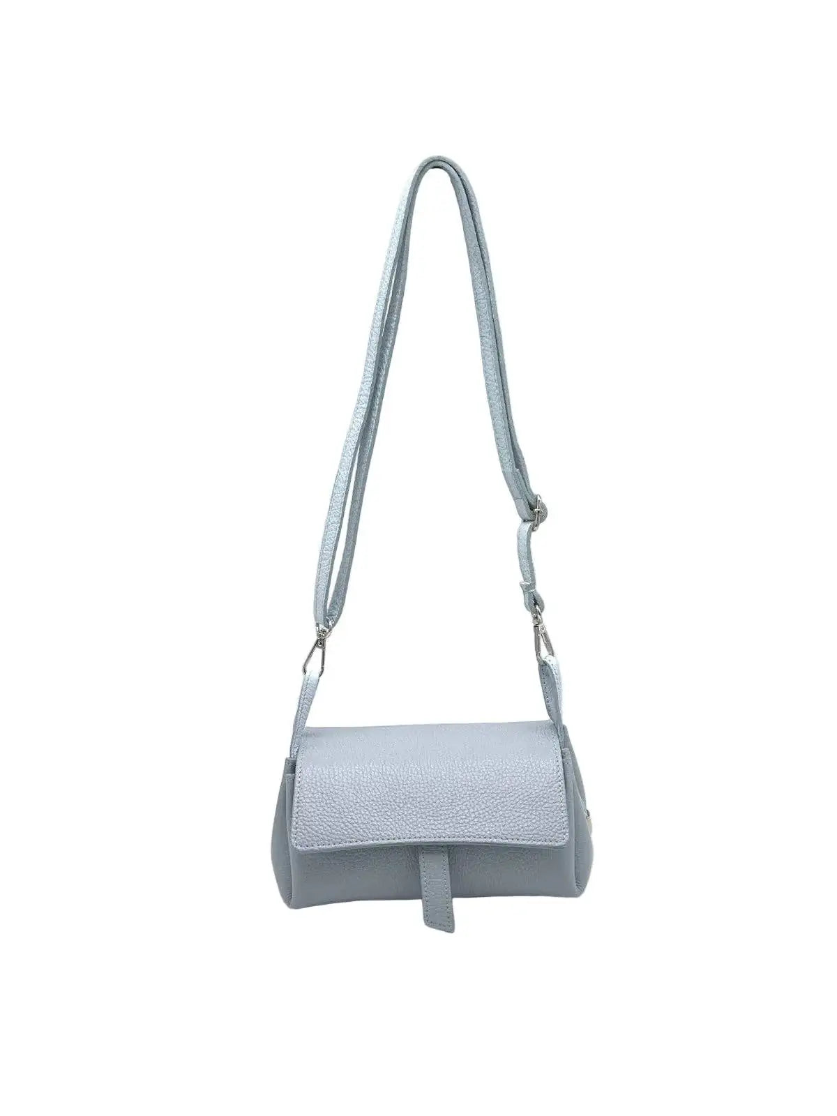 Premium genuine leather shoulder bag for women with an elegant design for stylish everyday wear