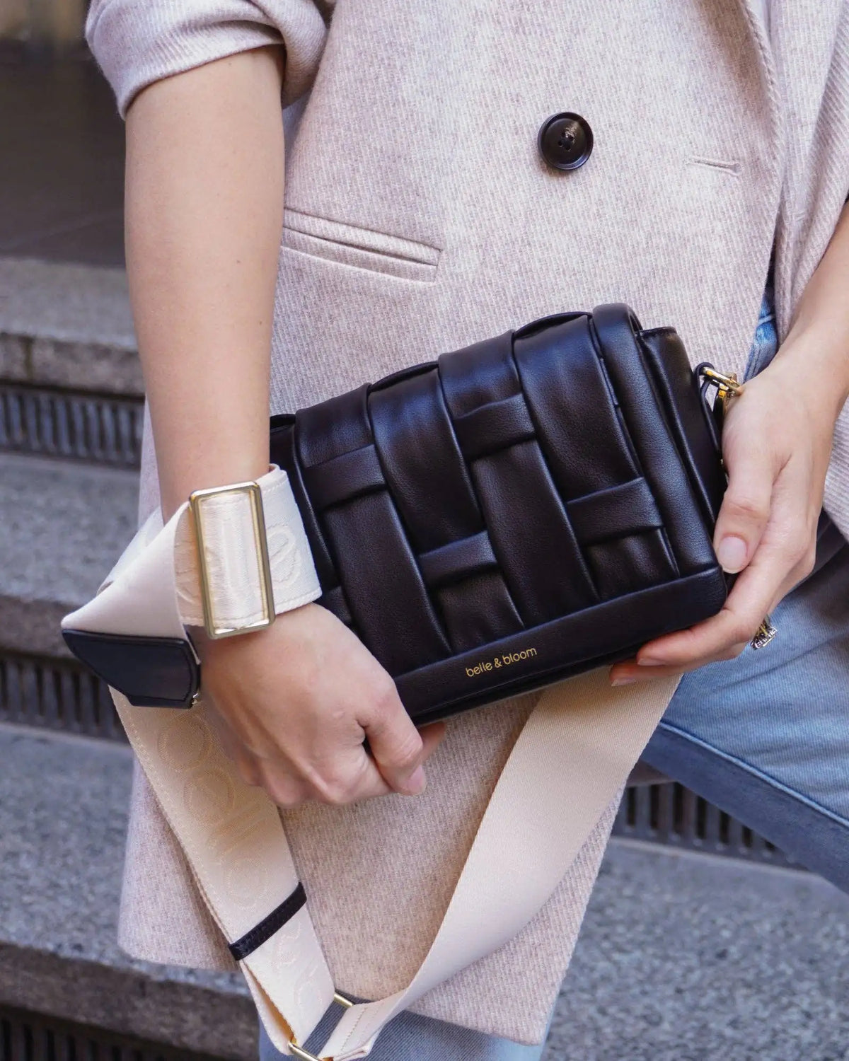 Woven quilted crossbody bag for women with a stylish design for everyday and occasion wear