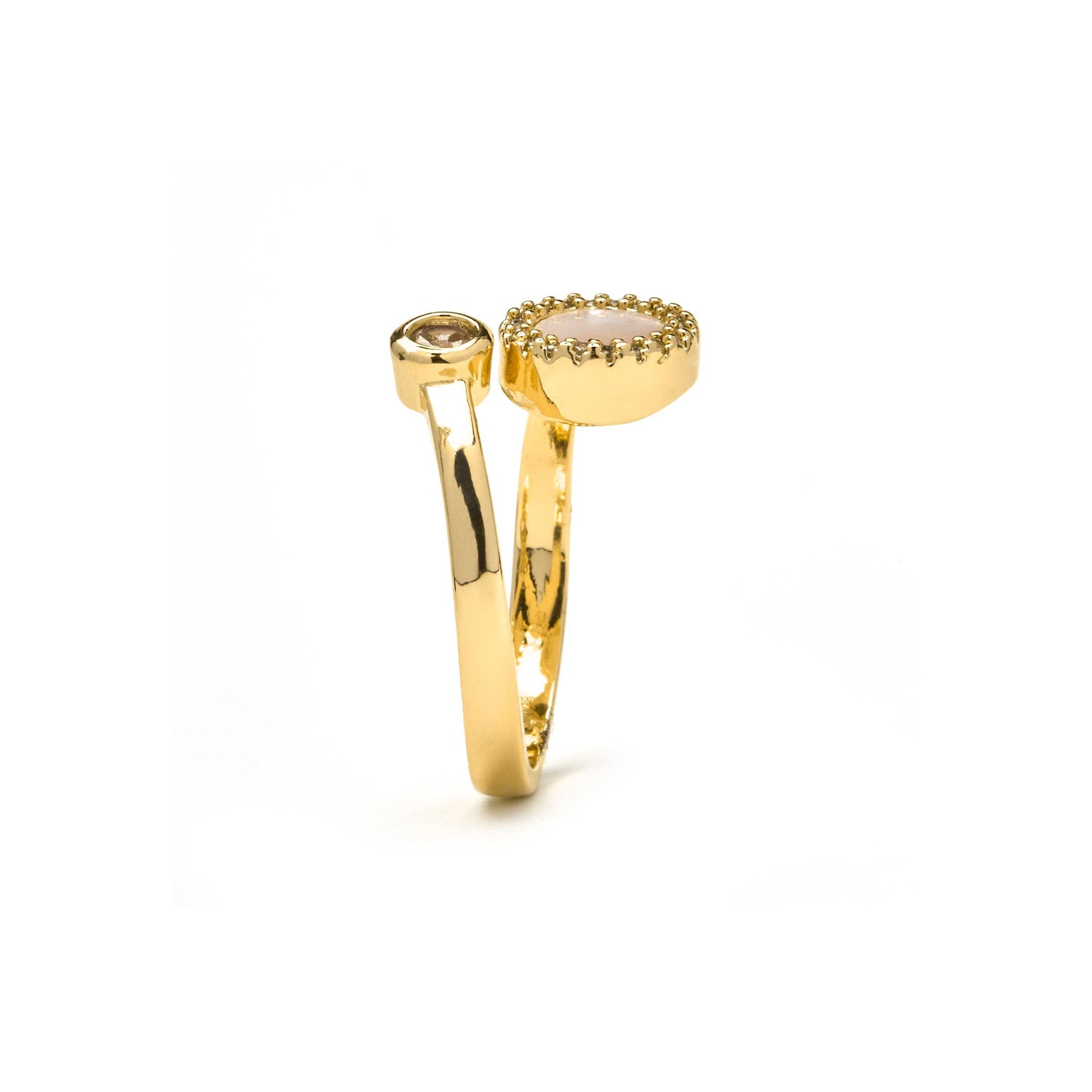 Ring met witte parelmoer, afgewerkt met 18k goud - Yaran: METAALLEGERING / 0 / BLANCO