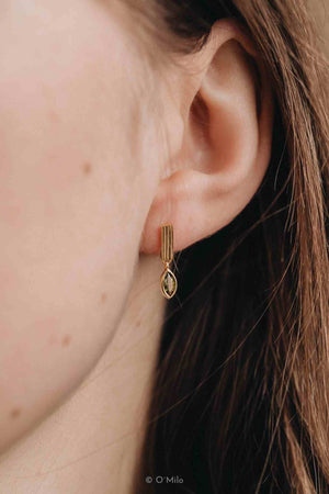 O'Milo - Ribbed Bar Peridot Drops. Leaf