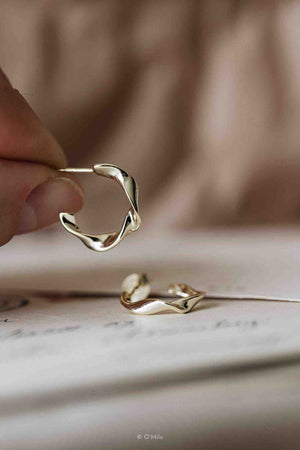 O'Milo Twisted gold hoops, Bruna