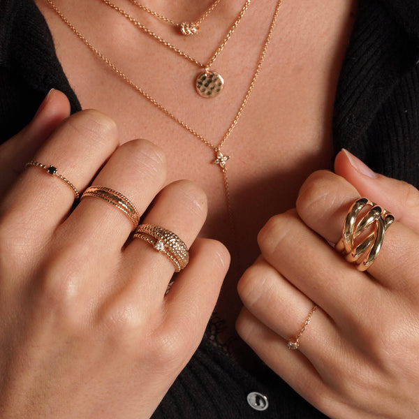 Meora Paris ring plated with 18k gold: 52