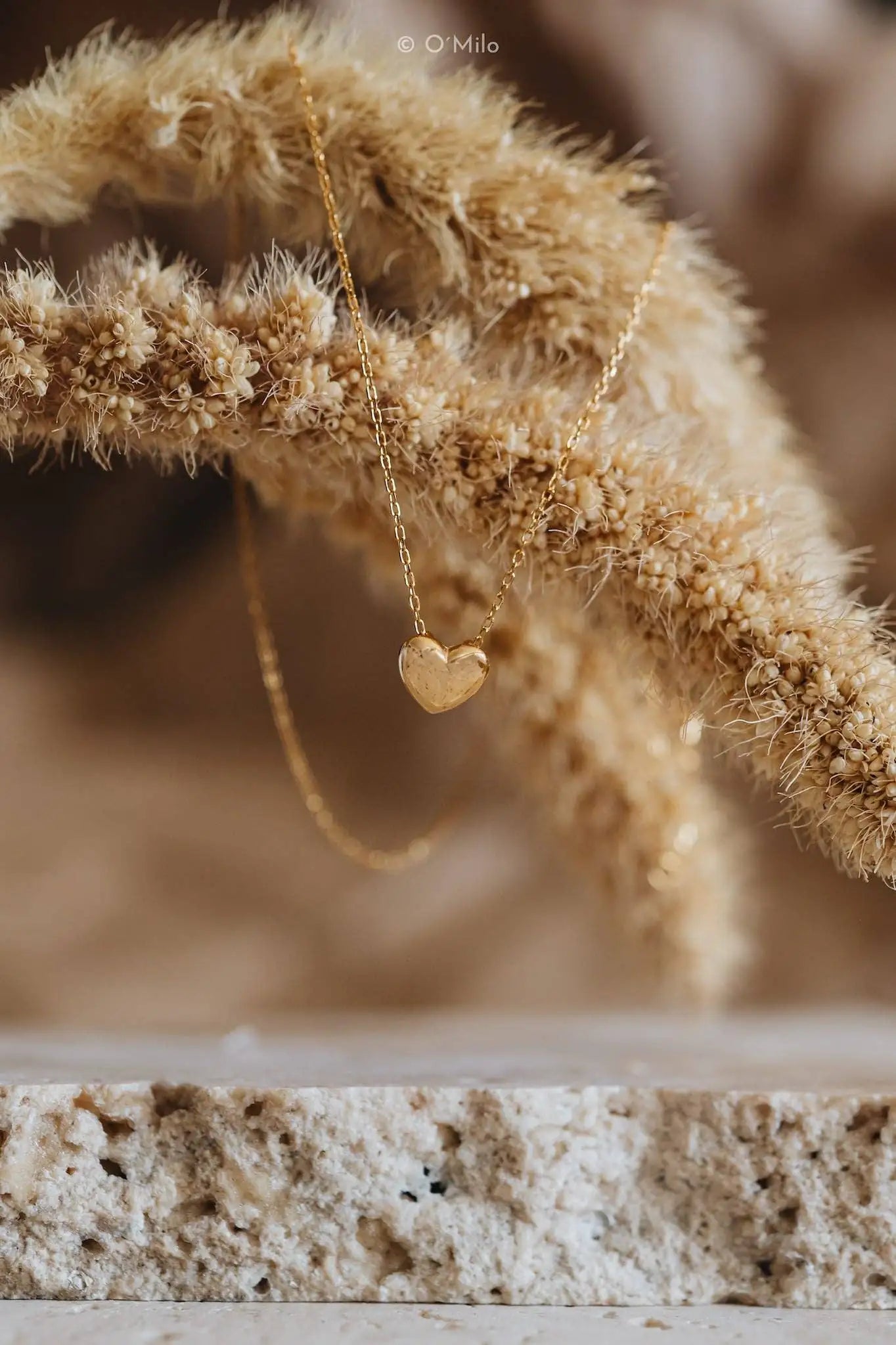 a10907-ad.myshopify.com AMIE Heartbeat necklace