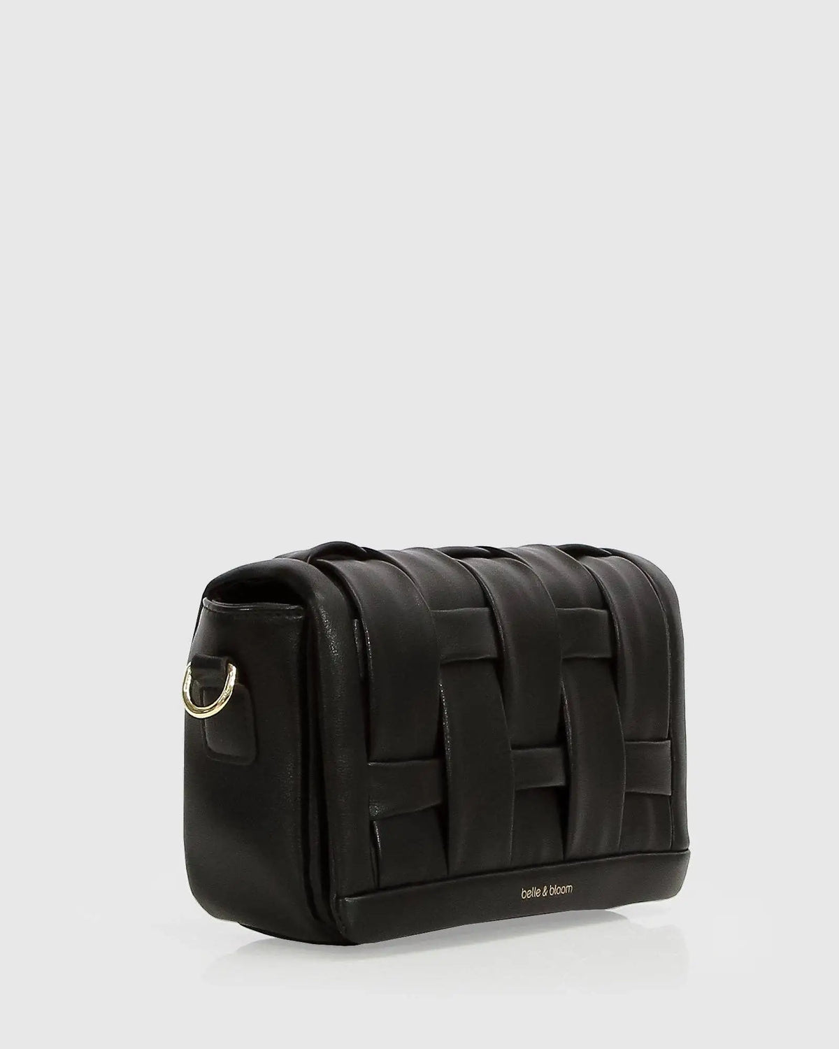  Elegant quilted woven crossbody bag featuring a sophisticated texture and versatile everyday design