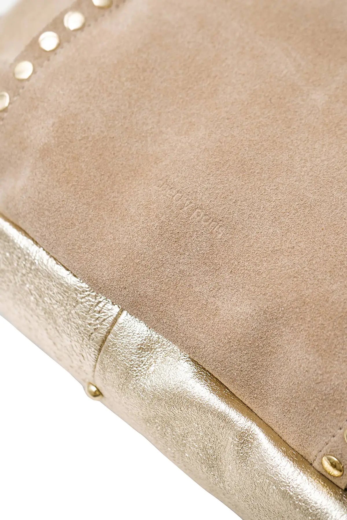 a10907-ad.myshopify.com GAELLE Suede Bag (Beige)