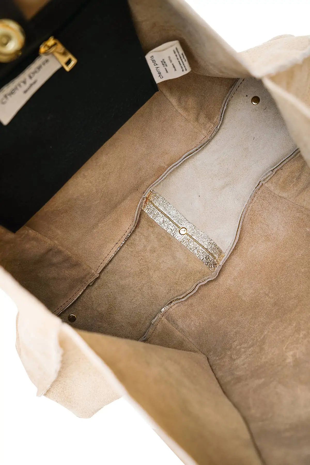 a10907-ad.myshopify.com GAELLE Suede Bag (Beige)
