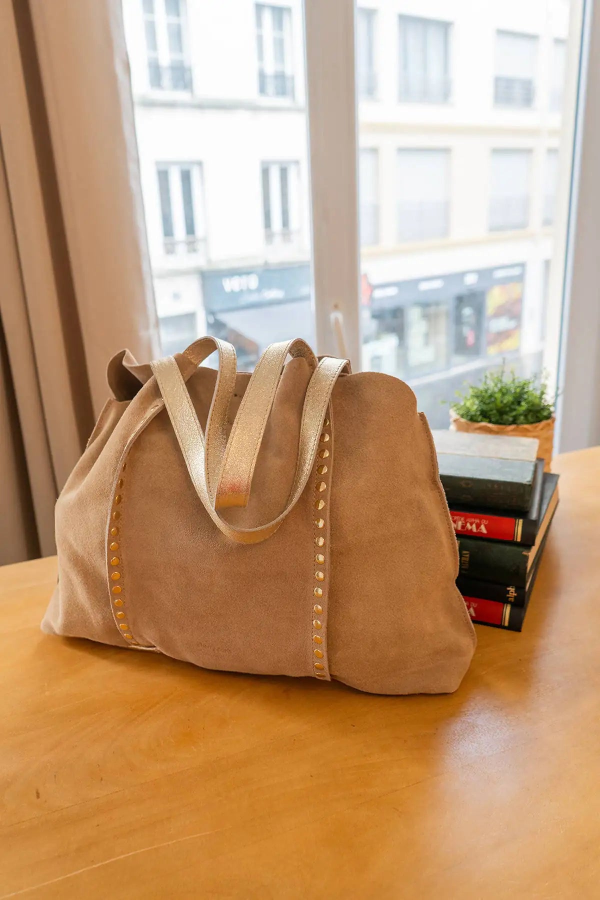 a10907-ad.myshopify.com GAELLE Suede Bag (Beige)