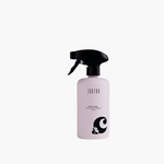 Janzen RoomSpray Vanilla, Peach & Happiness bottle with spray trigger.