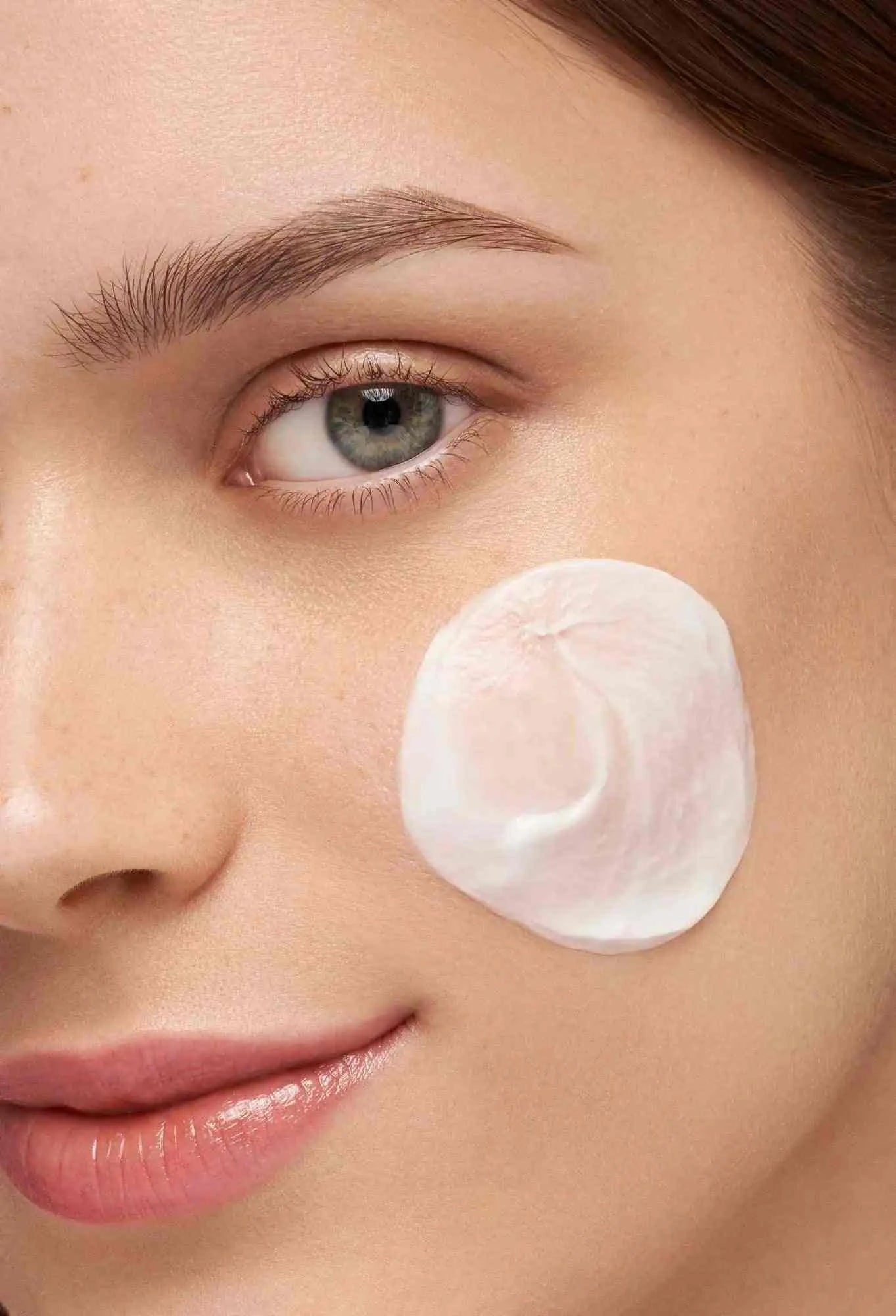 a10907-ad.myshopify.com Made With Care Firm Again - Hydration Cream