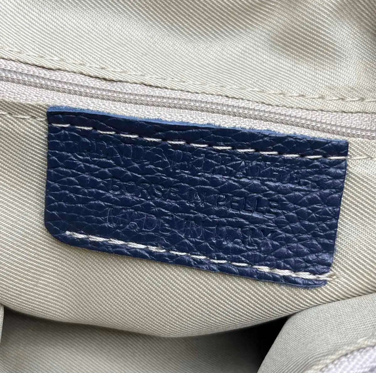 a10907-ad.myshopify.com Milan Chic Shoulder Tote