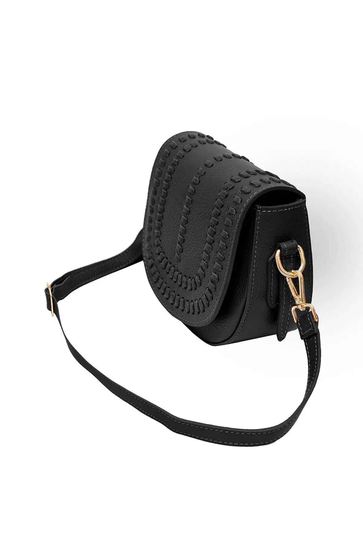 Premium grained leather crossbody bag featuring a textured finish and sophisticated design for everyday wear