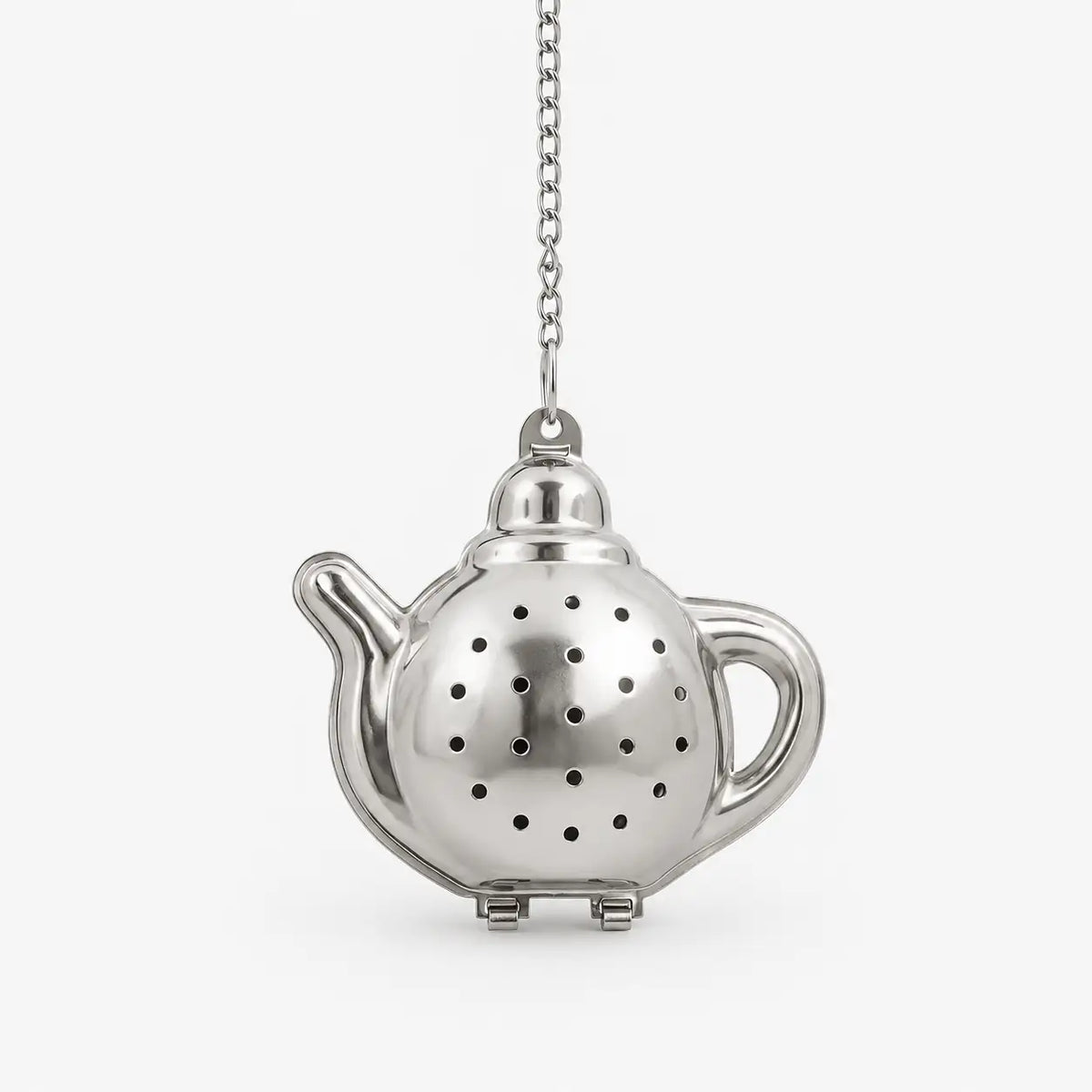 Elegant reusable tea infuser designed for loose leaf tea and effortless everyday brewing