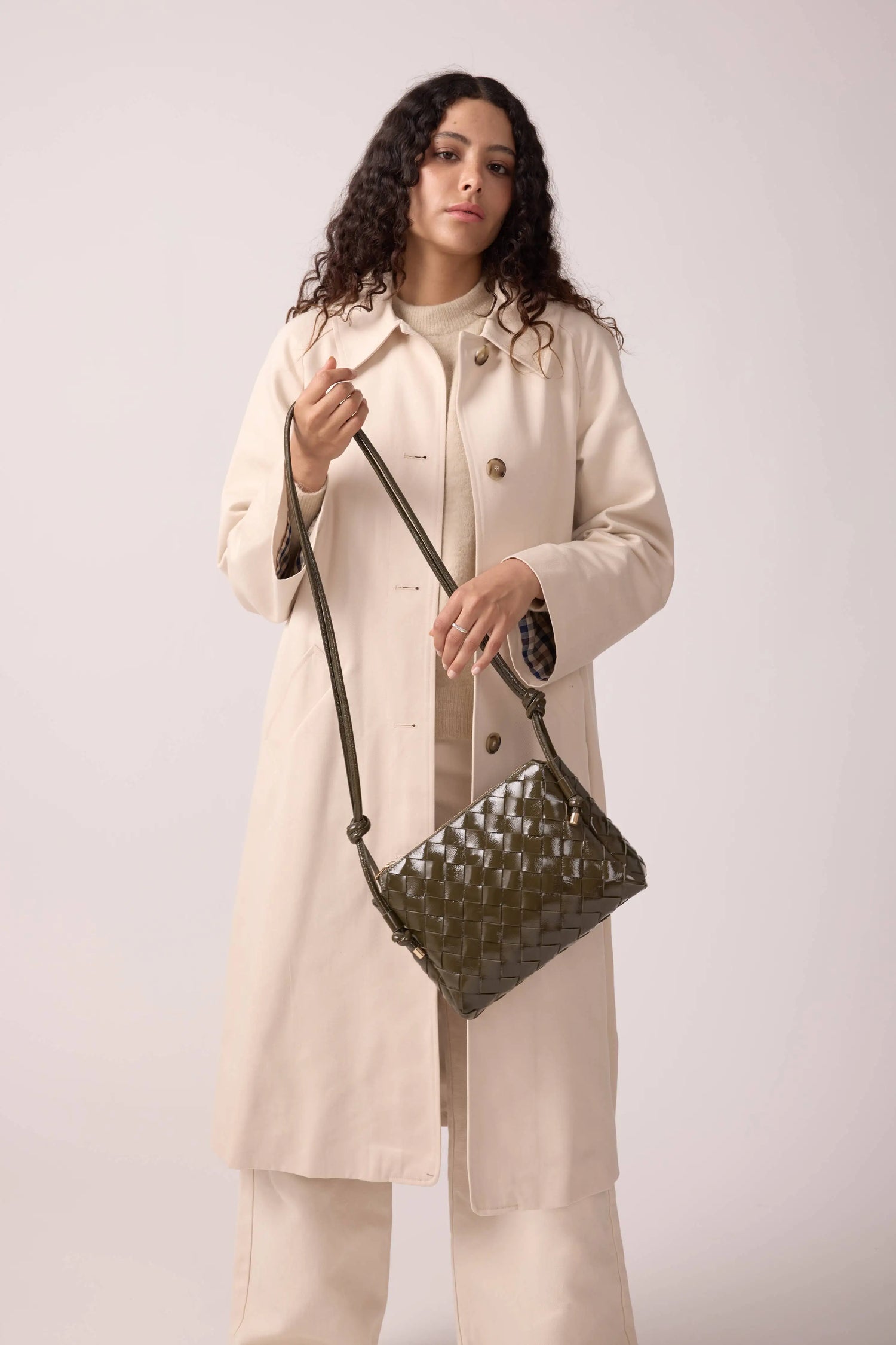 a10907-ad.myshopify.com The Iconic Woven Georgië Bag