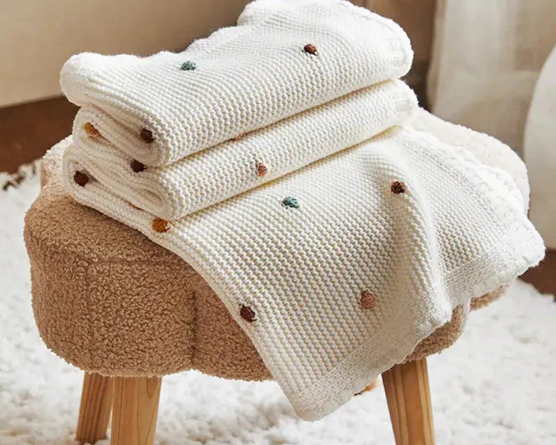 Annie & Charles DOTS Blanket, cotton, 100x70 cm, 181 grams.